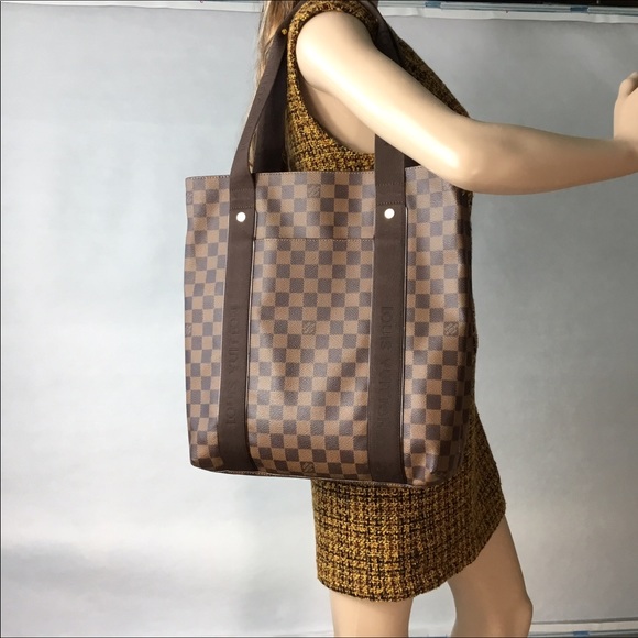 Louis Vuitton Handbags - Louis Vuitton Beaubourg Cabas first glance you..